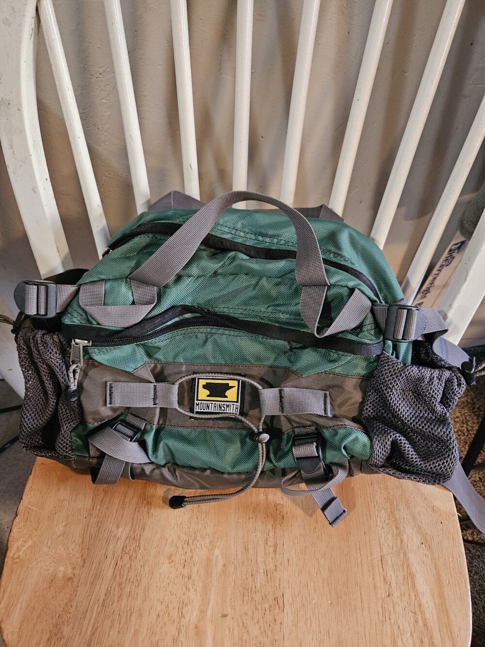 Mountainsmith Tour 7L Lumbar Pack NWOT Green Hiking Waist Hip Bag